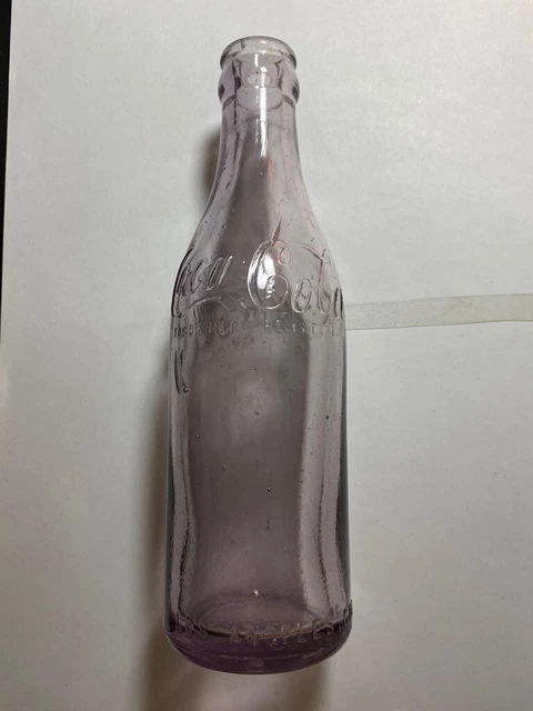 Extremely Rare  Los Angeles Coca-Cola Straight Side bottle.