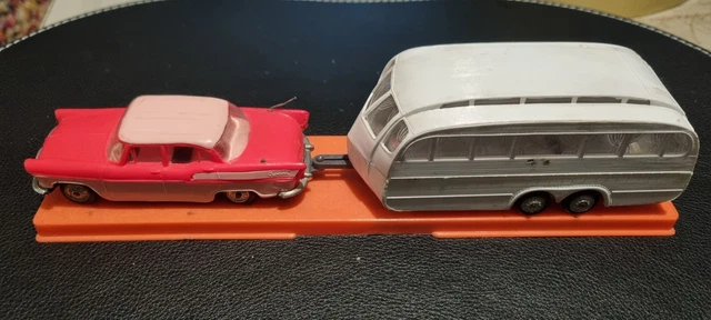 Tekno Denmark SB 1/43 - Mercedes LP 322 Plateau Vert Noir Rouge