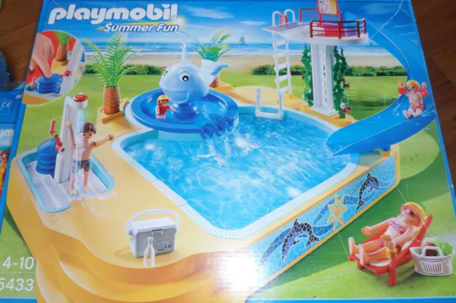 Playmobil - 5433 - Figurine - Famille avec Piscine Et Plongeoir