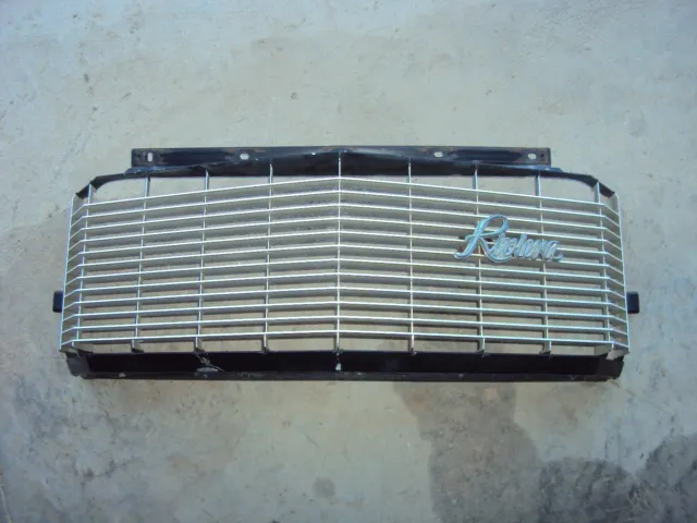 1976 Buick Riviera Grille Grill Panel 76