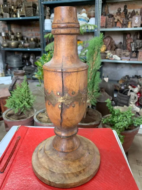 1870's Old Indian Antique Hand Carved Wooden & Brass Detailing Lamp Stand Pillar 3