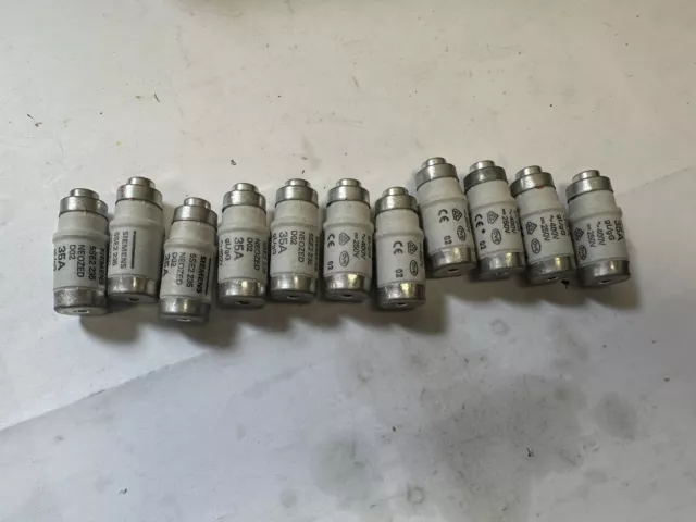 SIEMENS Lot De 11 Fusibles 5SE2 235 NEOZED D02 35 A