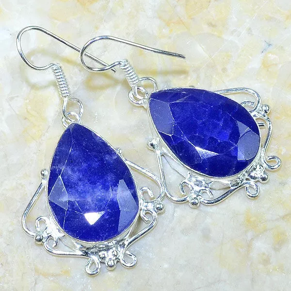 Belles Boucles d'oreilles en argent et vrais Saphir