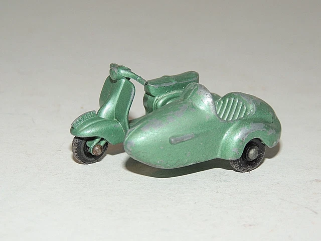 VINTAGE MATCHBOX LESNEY No 36 LAMBRETTA TV175 Scooter