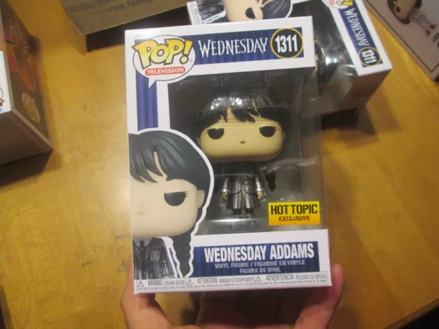 FUNKO POP The Addams Family WEDNESDAY ADDAMS # 1311 EXCLUSIVE HOT TOPIC