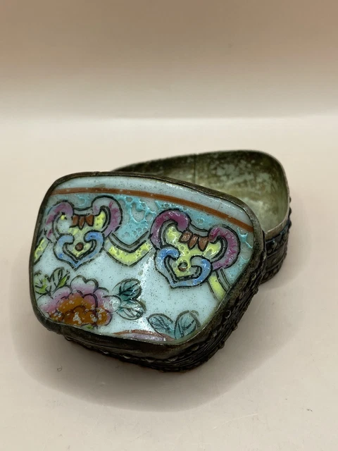 Vintage Small Chinese famille rose porcelain shard silverplate metal Trinket box