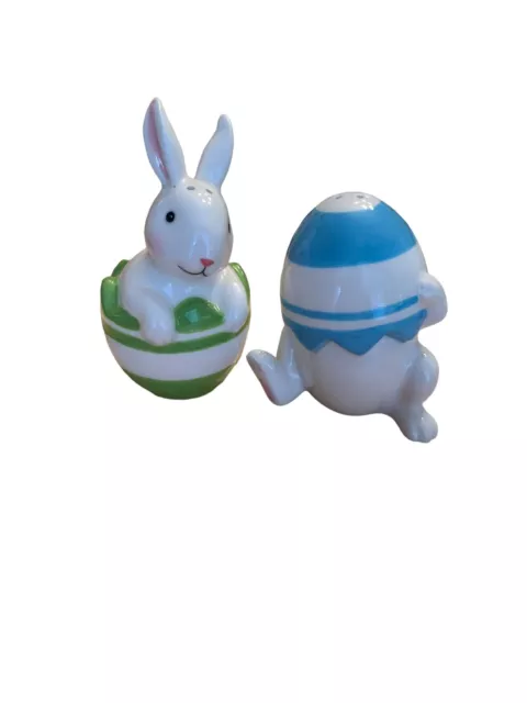 Easter  Bunny Rabbits Salt and Pepper Shakers Bunnies with Eggs-Springtime