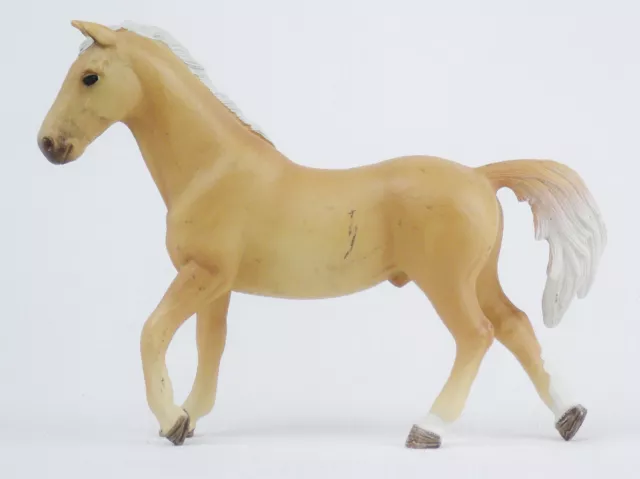 Schleich PALOMINO TRAKEHNER STALLION Horse 72136