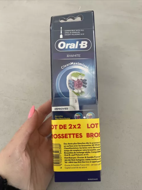 4 Brossettes Oral B 3D White