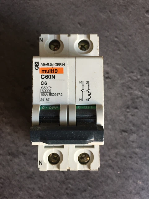 Disjoncteur Merlin Gerin C60N Bipolaire C4 D'occasion – Réf 24199, Fonctionnement OK