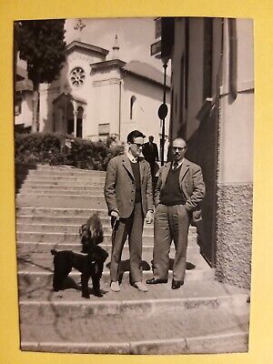 Gardone Riviera (Brescia). Famiglia con Cane - Chien - Dog - Hund.