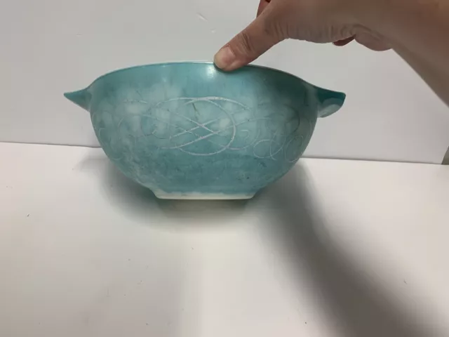 Vintage 1959 Pyrex Turquoise Scroll 443 Cinderella Bowl 2 1/2 QT Promotional
