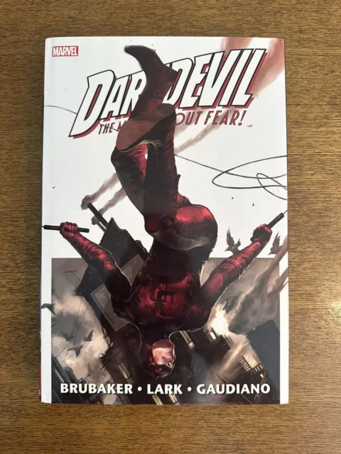 Daredevil by Ed Brubaker Omnibus Vol 1 Marvel Comics HC Hardcover