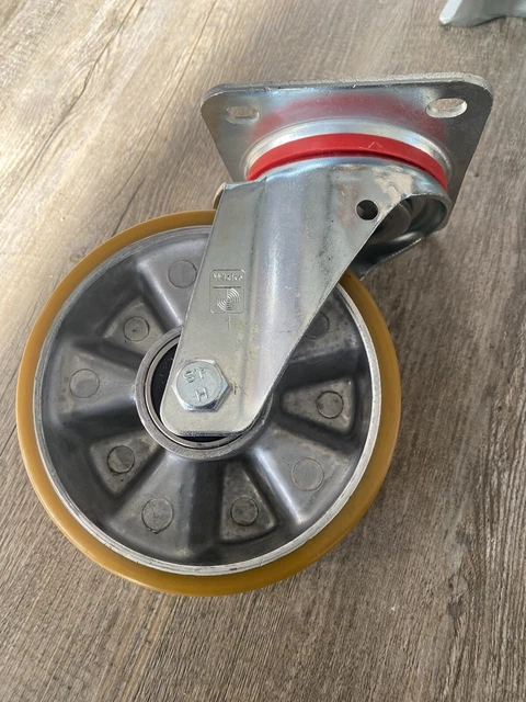 Wicke Schwerlast-Lenkrolle mit braunem Topthane® 92 Shore A Polyurethanereifen