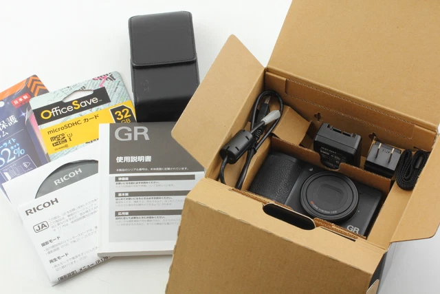 [MINT] RICOH GR 16.2MP Compact Digital Camera Black From JAPAN