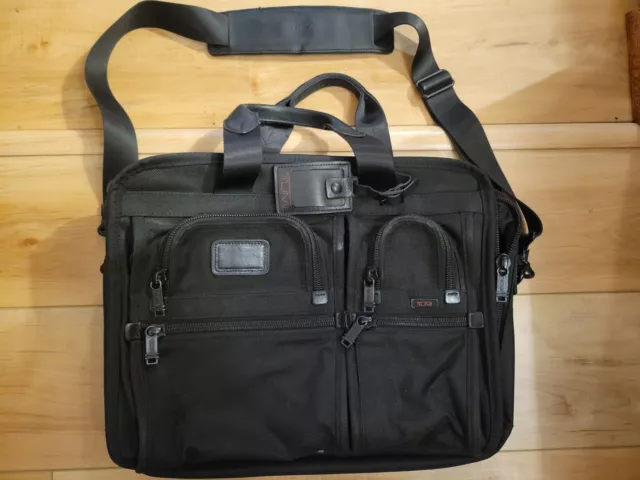 Tumi Expandable Laptop Briefcase Alpha T-pass Ballistic Nylon 26541DH Black