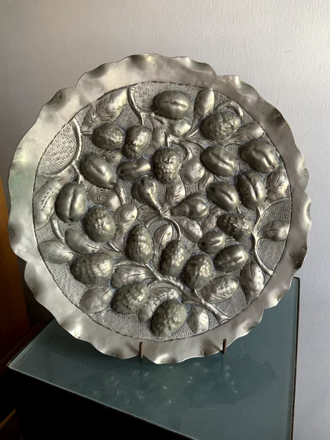 Beautiful & rare late 19th / early 20th century Bolivian silver repousse platter