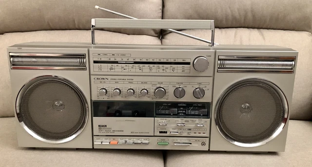 I love the sound of the Crown CSC-950F. Didn't come with a