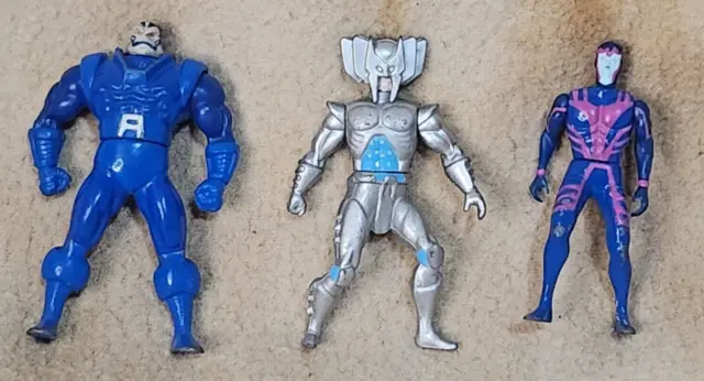 Lot of 3 Marvel X-Men Toy Biz Heavy Metal Heroes Die Cast Figures