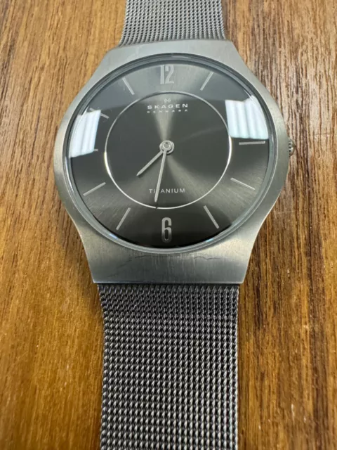 Skagen Titanium Men's Dress Watch, Ultra Slim, 233LTTM, New Battery