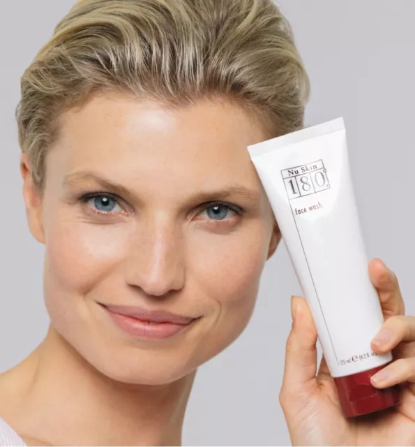 Nu Skin Vitamin C 180 Face Wash (SIZE 125 ML)