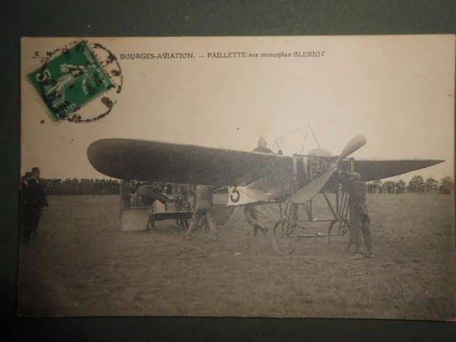 CPA carte postale ancienne Bourges aviation avion paillette monoplan blériot