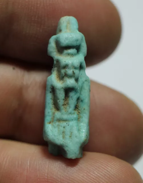 Zurqieh - Ad10708- Ancient Egypt.  Upper Half Of A  Faience Amulet.  600 B.c