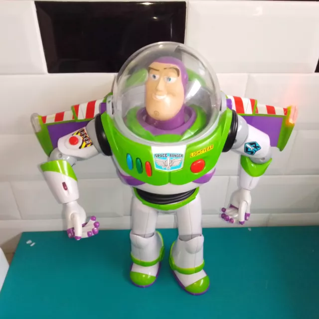 PARLE EN FRANCAIS Figurine Toy story signature collection Thinkway