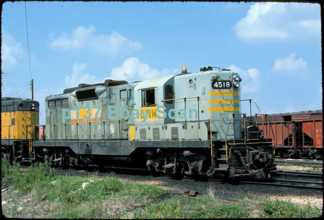 CNW Chicago & North Western ex QNSL PNC 4521 ORIGINAL 1976 Kodachrome Slide