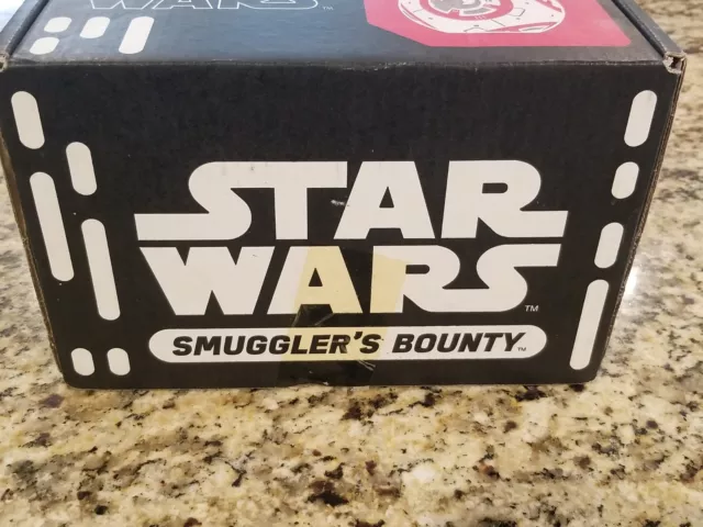 Funko Star Wars Smugglers Bounty The Resistance Complete Box Shirt Size XL