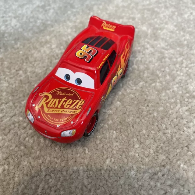 Disney Pixar Cars Toy Car 1:55 NO.95 Lightning McQueen Diecast
