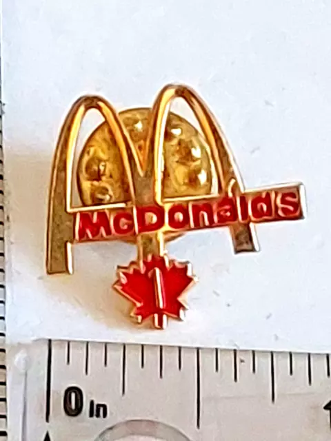 McDonald's Golden Arches Maple Leaf 1 Pin (022823)