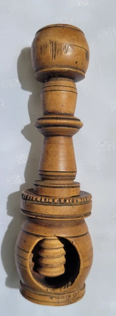 Casse noisette en bois d'olivier