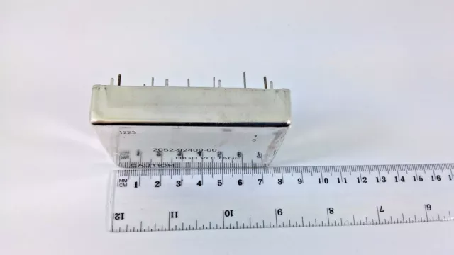 1 Pcs Microwave Amplifier RF Transistor High Voltage 2052-92409-00 1223 3