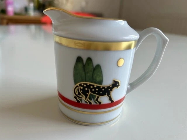 pot à lait porcelaine de limoges la maison de Louis Cartier 1987 décor panthère
