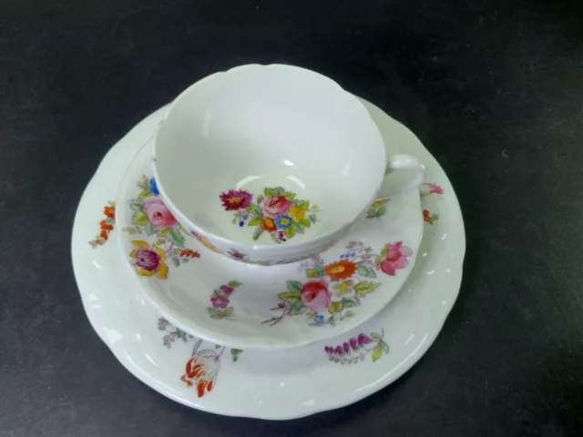 Beautiful Vintage Coalport Bone China Floral Tea Trio Cup Saucer Side Plate 2