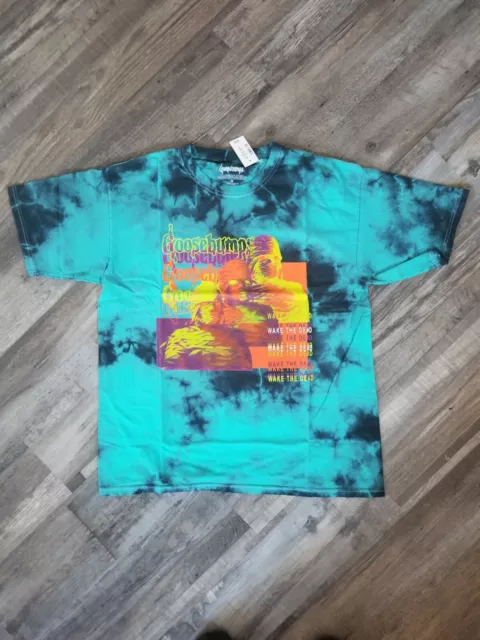 Tie Dye Style Goosebumps R.L. Stine Short Sleeve Graphic T-Shirt Size Medium