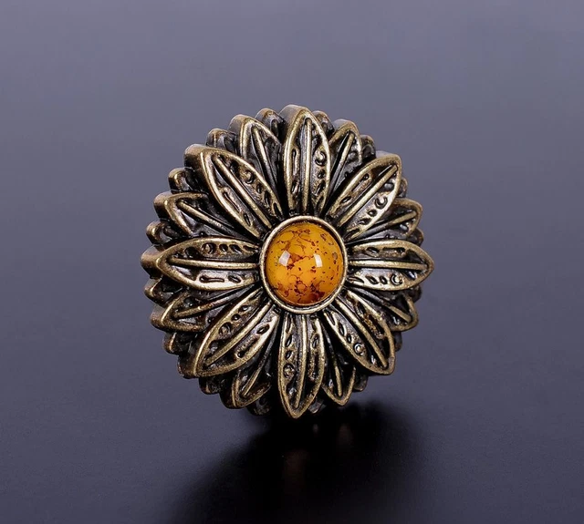 Conchos florales turquesa - silla de montar artesanal de cuero occidental de latón antiguo 10 piezas