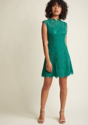 ModCloth Liza Luxe Celebrate Success Lace Dress Spearmint Jade MEDIUM NWT $89