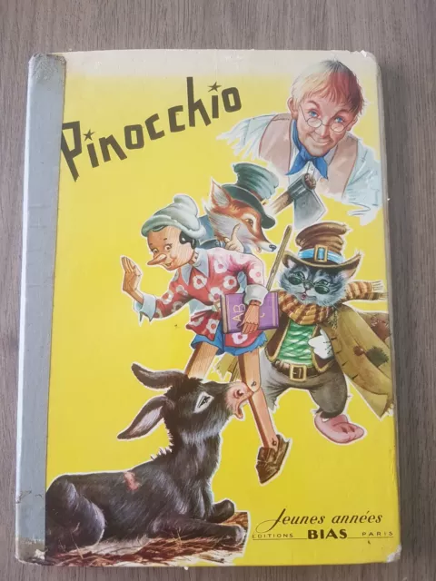 Lot De Livres Anciens Pinocchio Et Les Aventures De Zorro