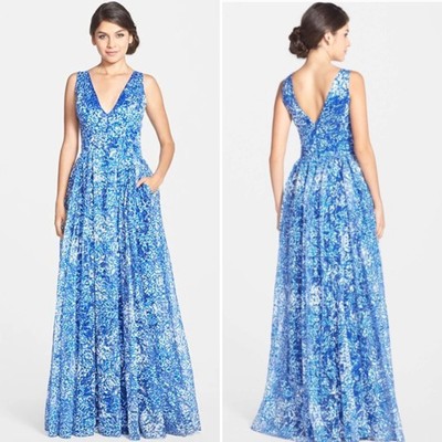 Vera Wang $400 Blue & White Printed Textured Chiffon Ball Gown Pockets Size 10