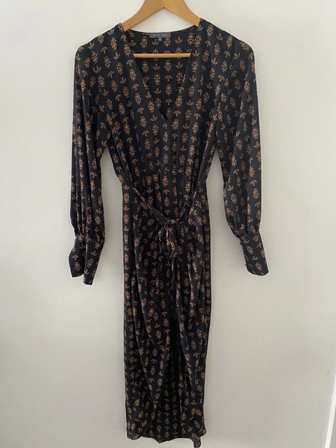 Sheike deals enchanted dress