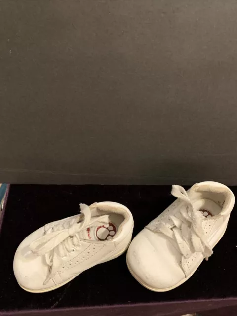 Vintage Buster Brown First Step White Infant Shoes  Size 4EE #366462