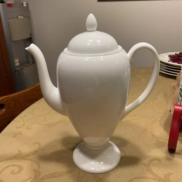 Wedgwood Wedgwood White Coffee Pot Euc