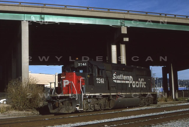 ORIG SLIDE Southern Pacific 7241 GP60 Oakland 1996