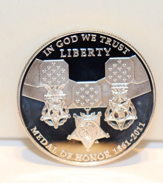 2011 P One Dollar " Medal of Honor" US Silver Coin 2011 P One Dollar " Medal of Honor" US Silver Coin