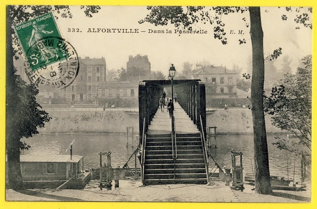 cpa 94 - ALFORTVILLE Cachet CHARENTON Magasins Généraux dans la PASSERELLE