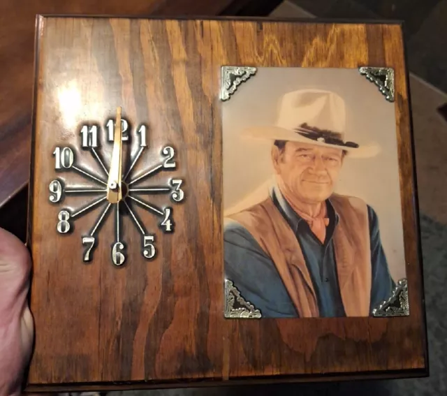 Vintage John Wayne Wooden Plaque Wall Clock Western Cowboy Portrait Art WORKS