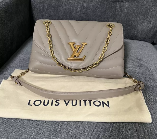 Buy Louis Vuitton New Wave Chain Pochette (Ecarlate) at