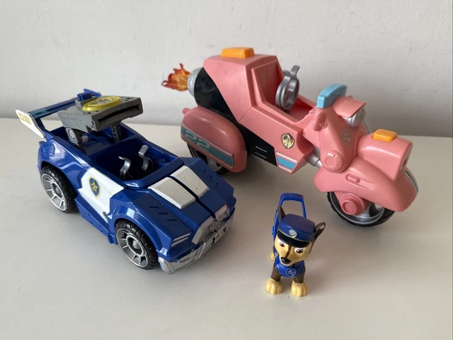 Paw Patrol Liberty Deluxe Vehicle with Collectable Action Figure